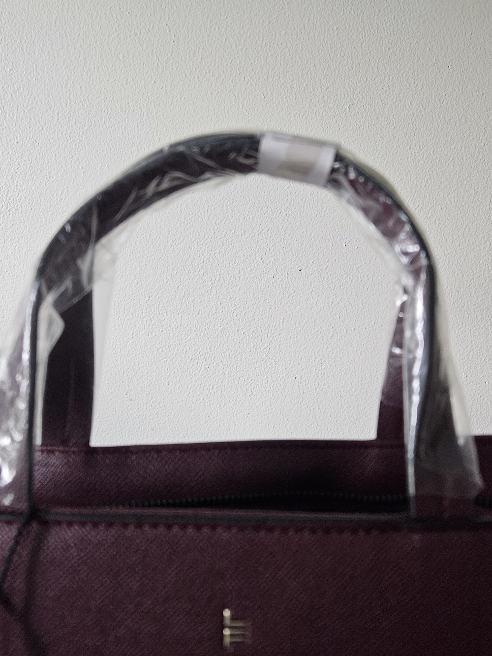 London Fog Marcelle Studded Plum Satchel NWT - Picture 5 of 8